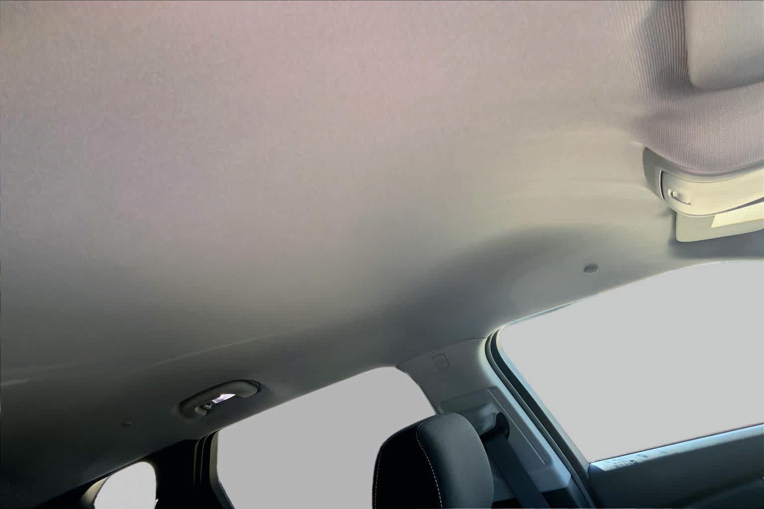 Used 2024 Chevrolet Blazer LT w/ Convenience Package FWD image 13