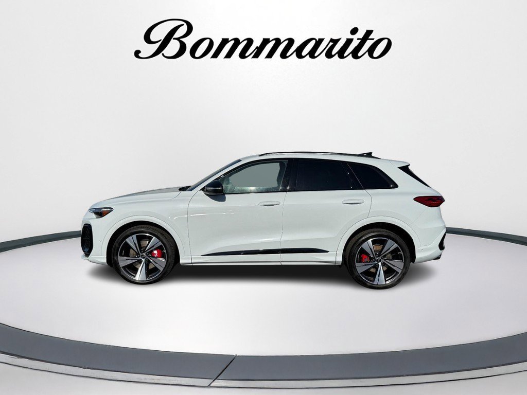 New 2025 Audi SQ5 Premium Plus image 2