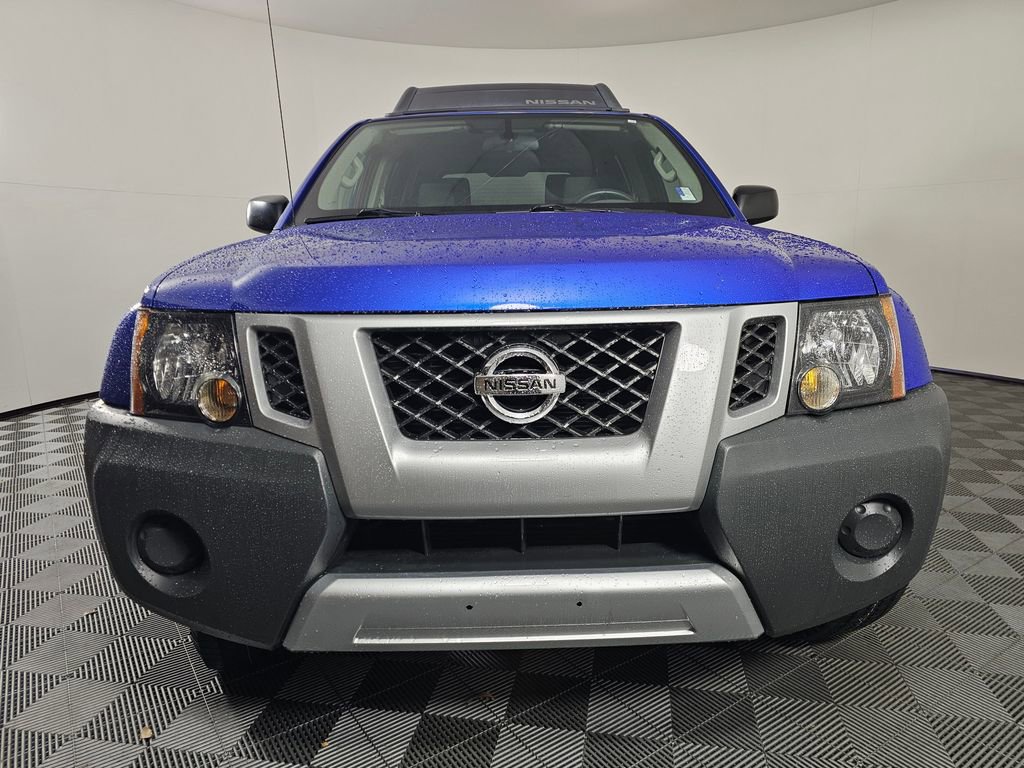 Used 2015 Nissan Xterra S image 2