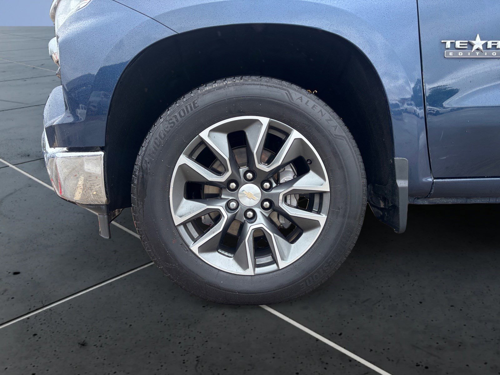 Used 2023 Chevrolet Silverado 1500 LT RWD image 14