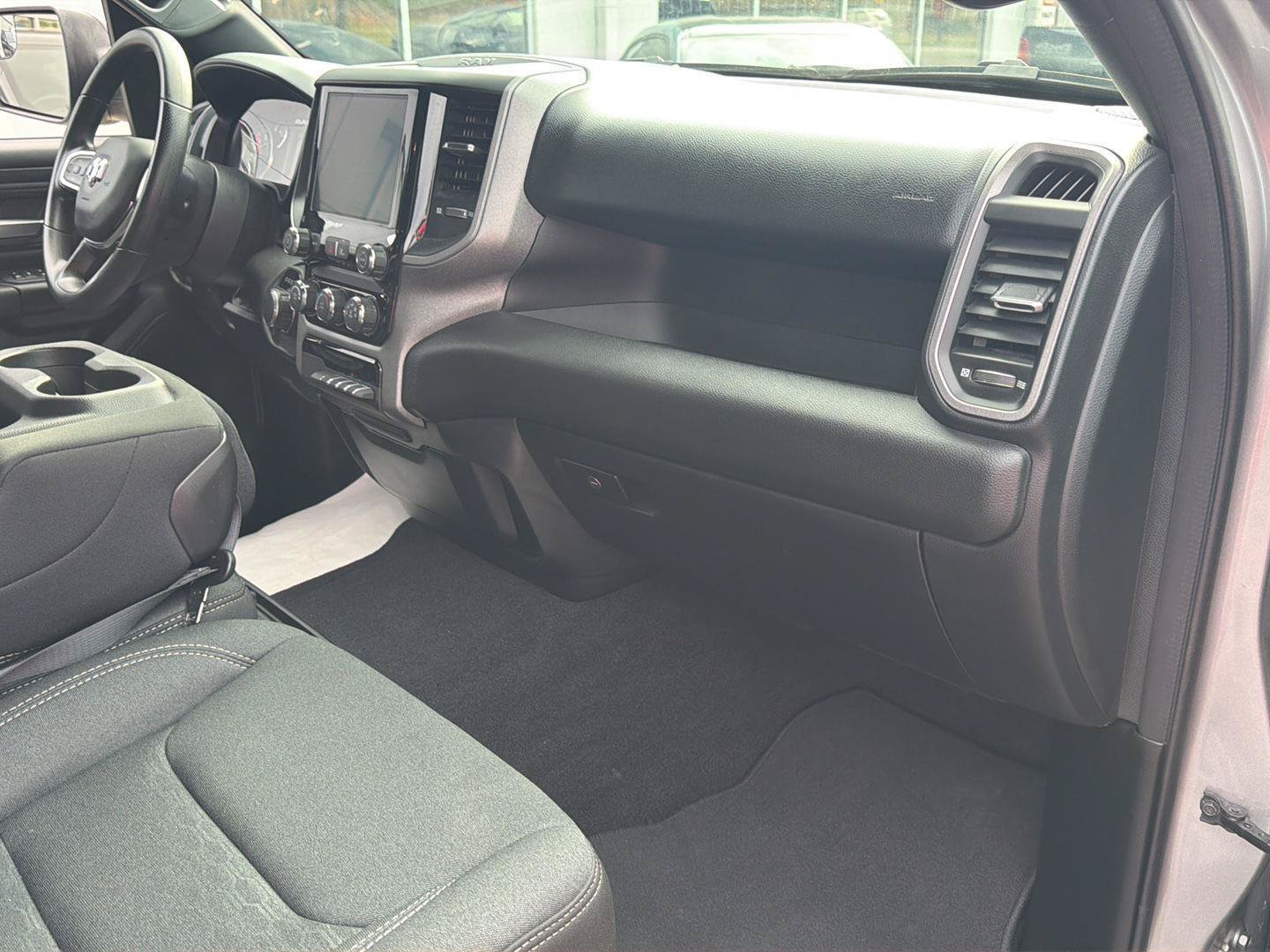Used 2025 RAM 1500 Tradesman AWD/4WD image 6