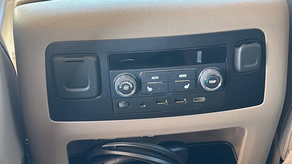 Used 2017 GMC Yukon SLT w/ Open Road Package image 22