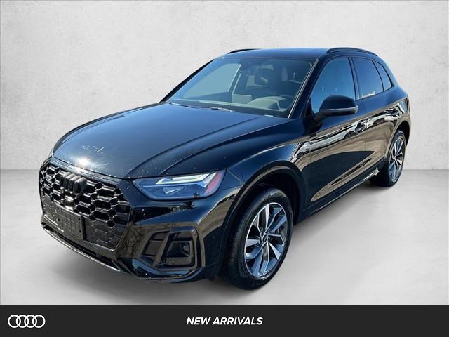 Used 2024 Audi Q5 2.0T Premium w/ Summer of Audi Package image 1