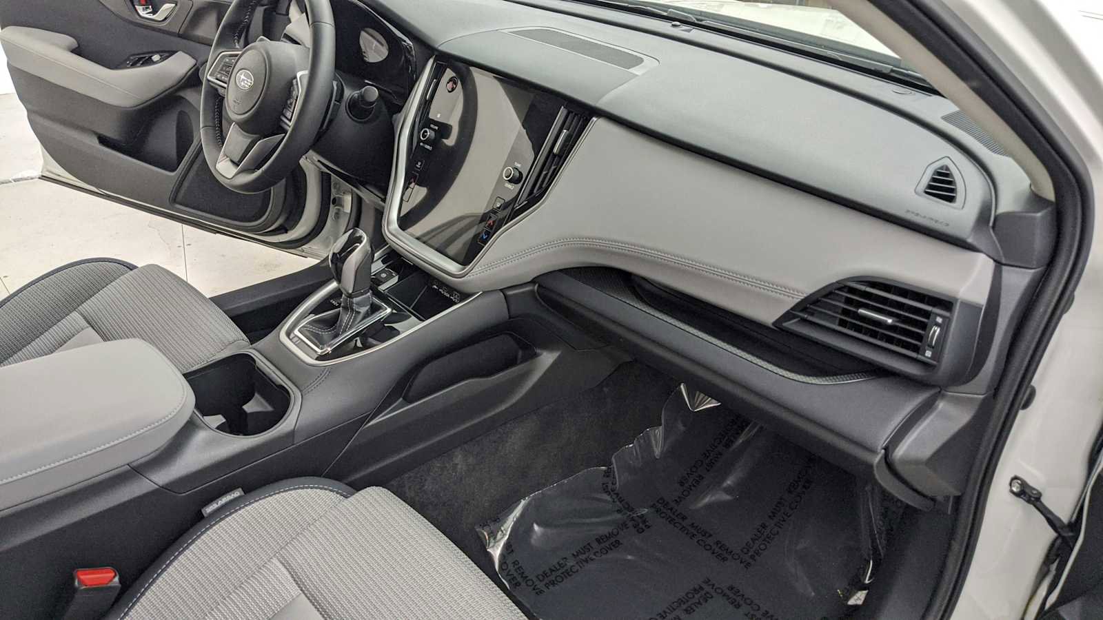 Used 2025 Subaru Outback Premium w/ Popular Package #1A image 22