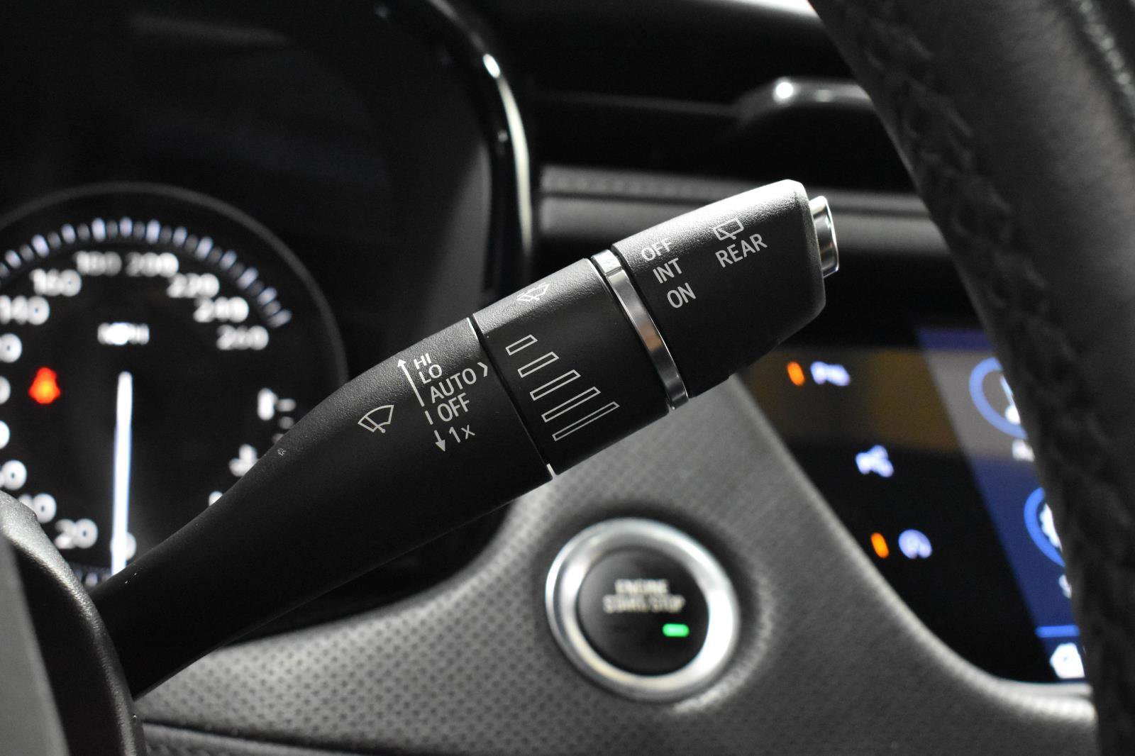 Used 2021 Cadillac XT5 Premium Luxury image 13