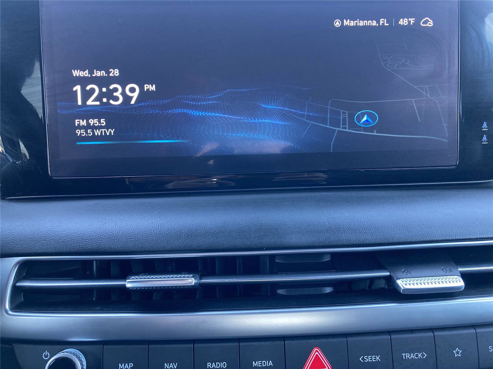 Used 2025 Hyundai Palisade Calligraphy image 11