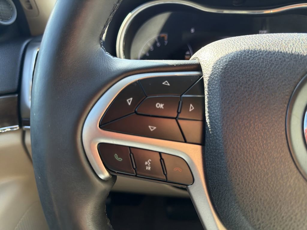 Used 2018 Jeep Grand Cherokee Limited image 27