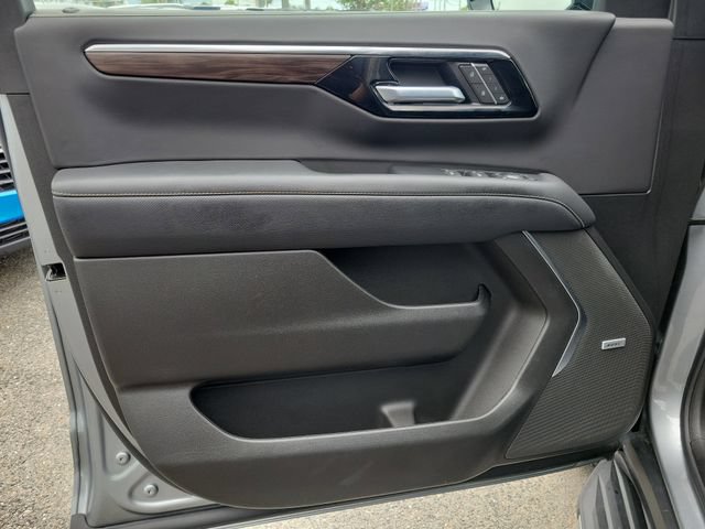 Certified 2025 Chevrolet Tahoe Premier AWD/4WD image 23