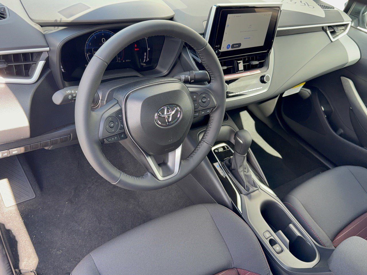 New 2027 Toyota Corolla SE FWD image 4