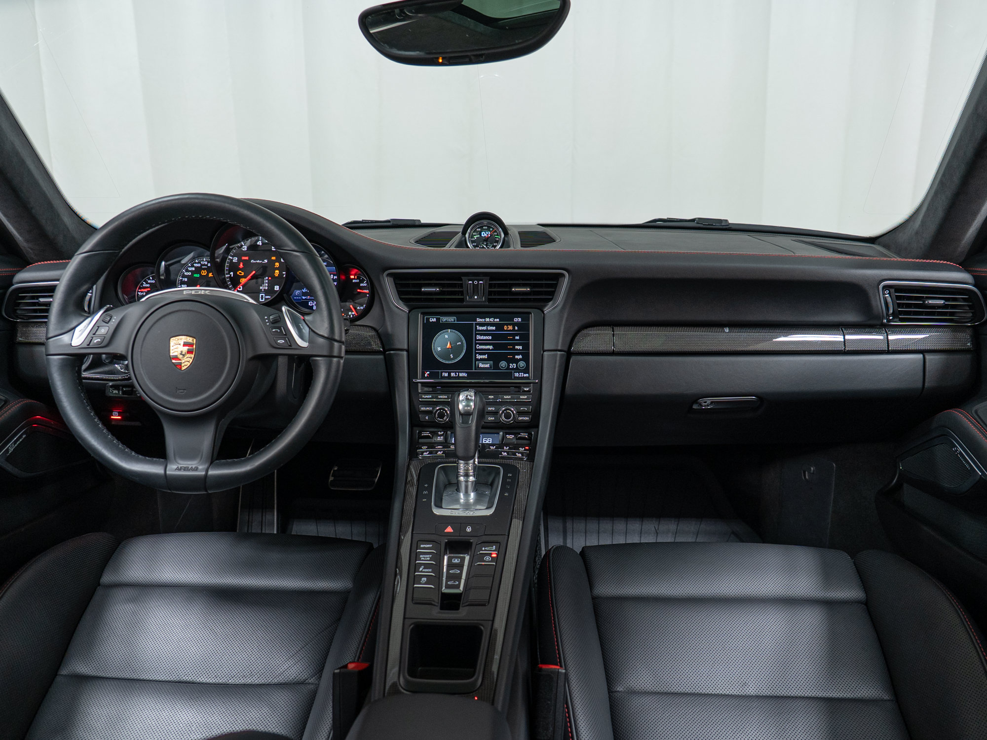 Certified 2014 Porsche 911 Turbo S AWD/4WD image 24