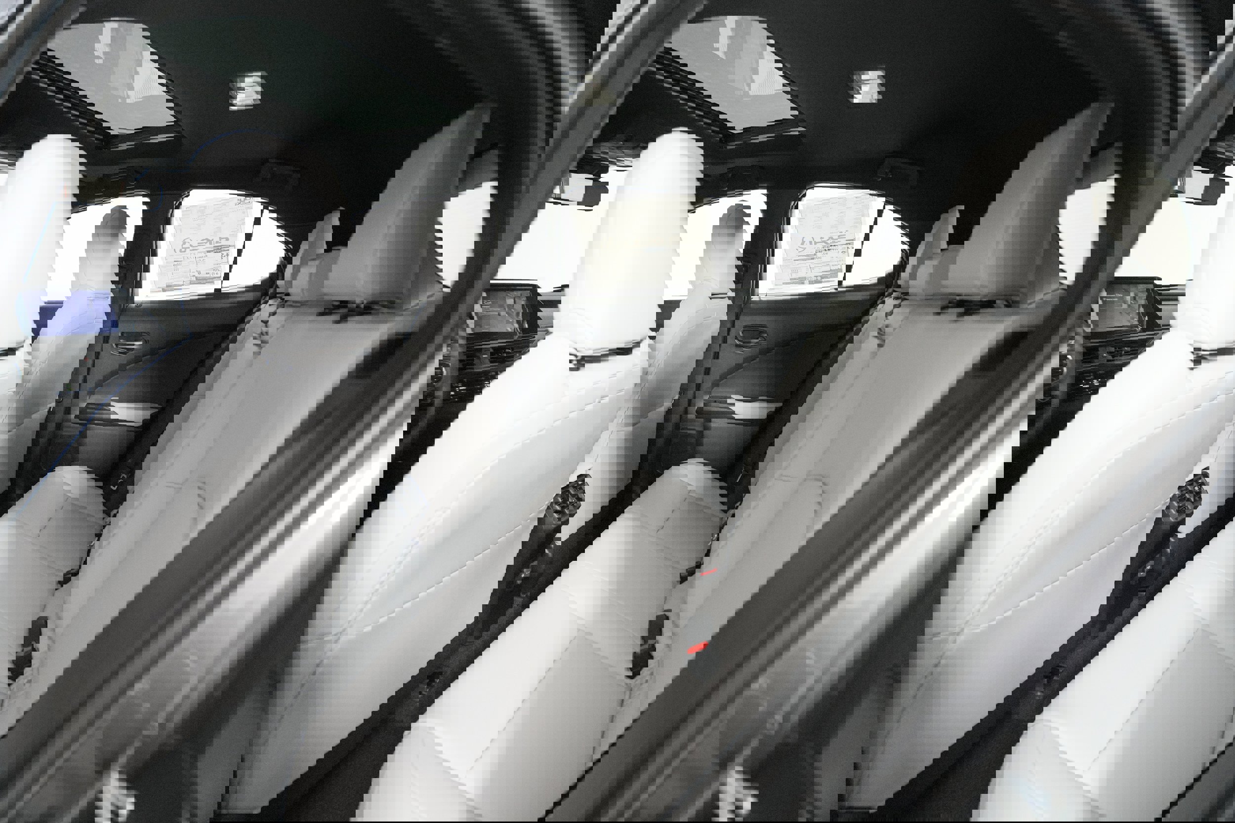 New 2025 Lexus UX 300h FWD image 12