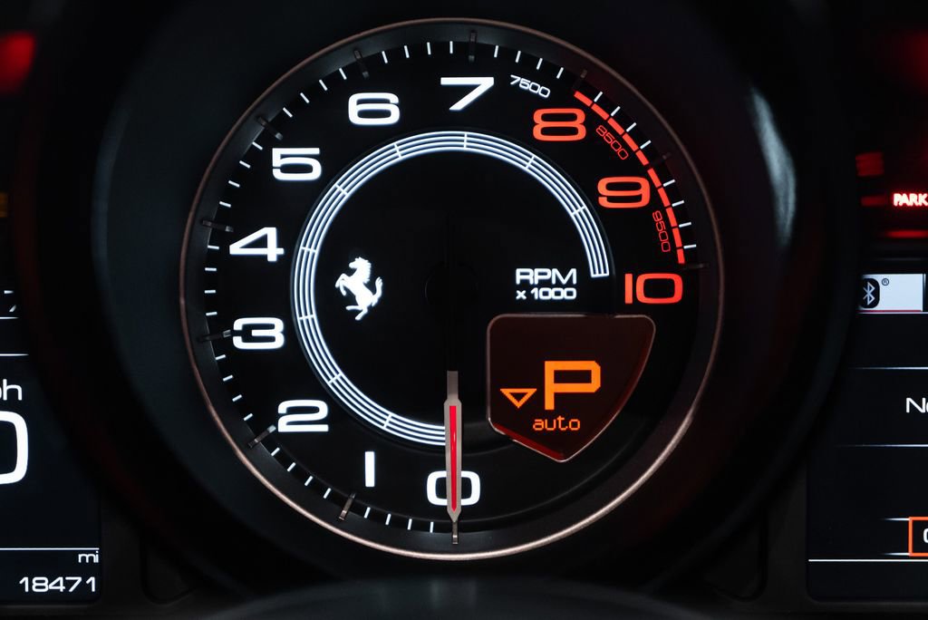 Used 2016 Ferrari 488 Spider RWD image 28