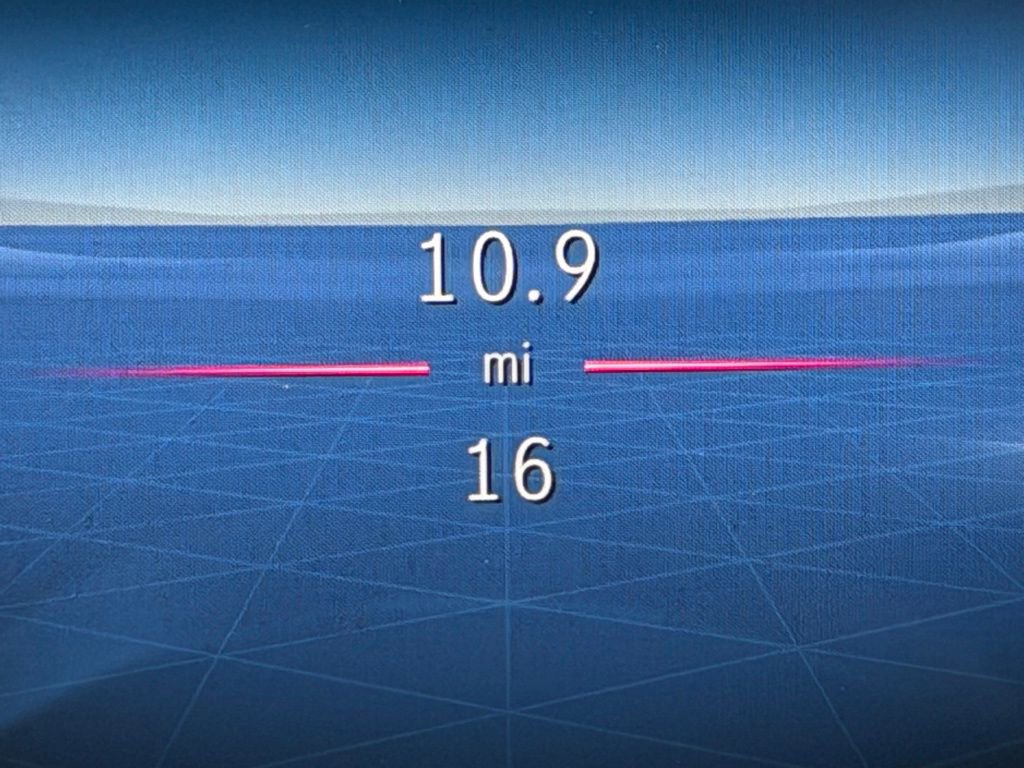 New 2026 Mercedes-Benz GLB 250 4MATIC image 15