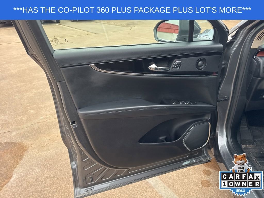 Used 2021 Lincoln Nautilus Reserve w/ Equipment Group 201A AWD/4WD image 10