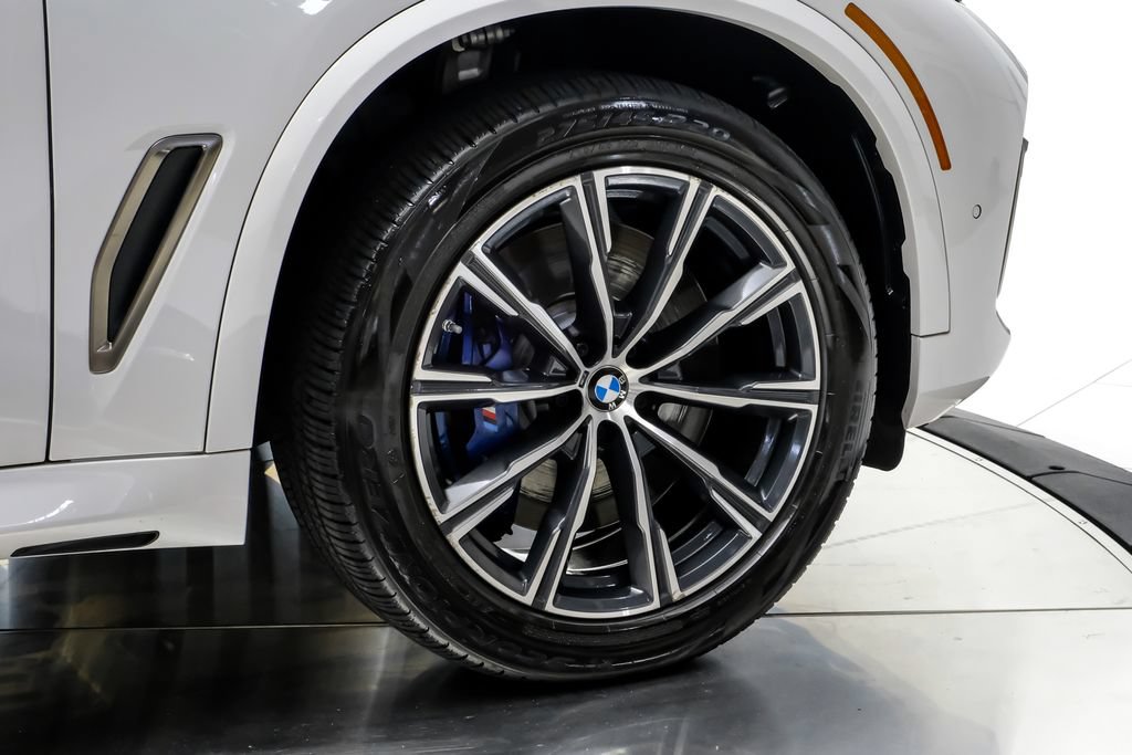 Used 2023 BMW X5 M50i w/ Executive Package AWD/4WD image 52