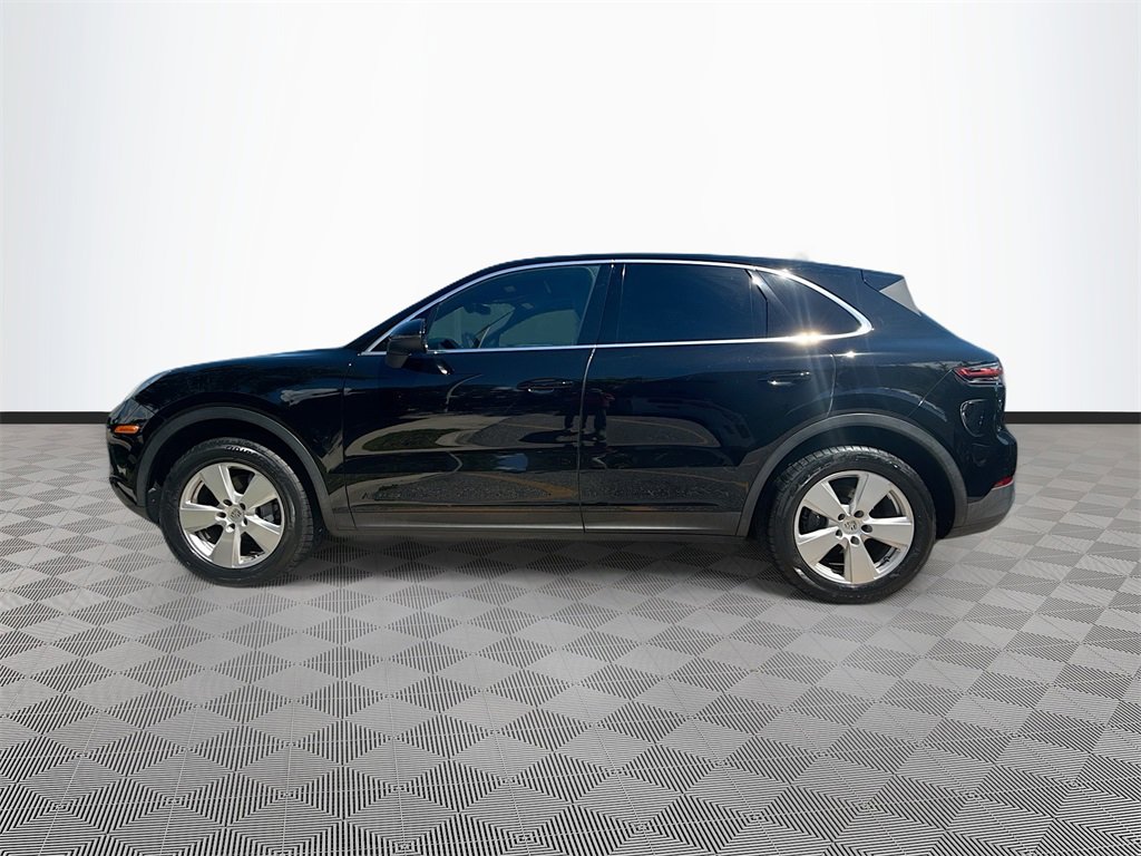 Used 2019 Porsche Cayenne Base w/ Premium Package image 9