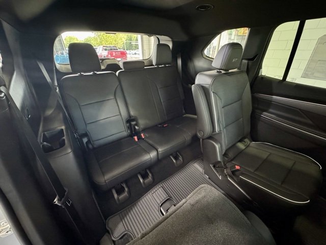 New 2026 Buick Enclave Sport Touring w/ Power Package image 13