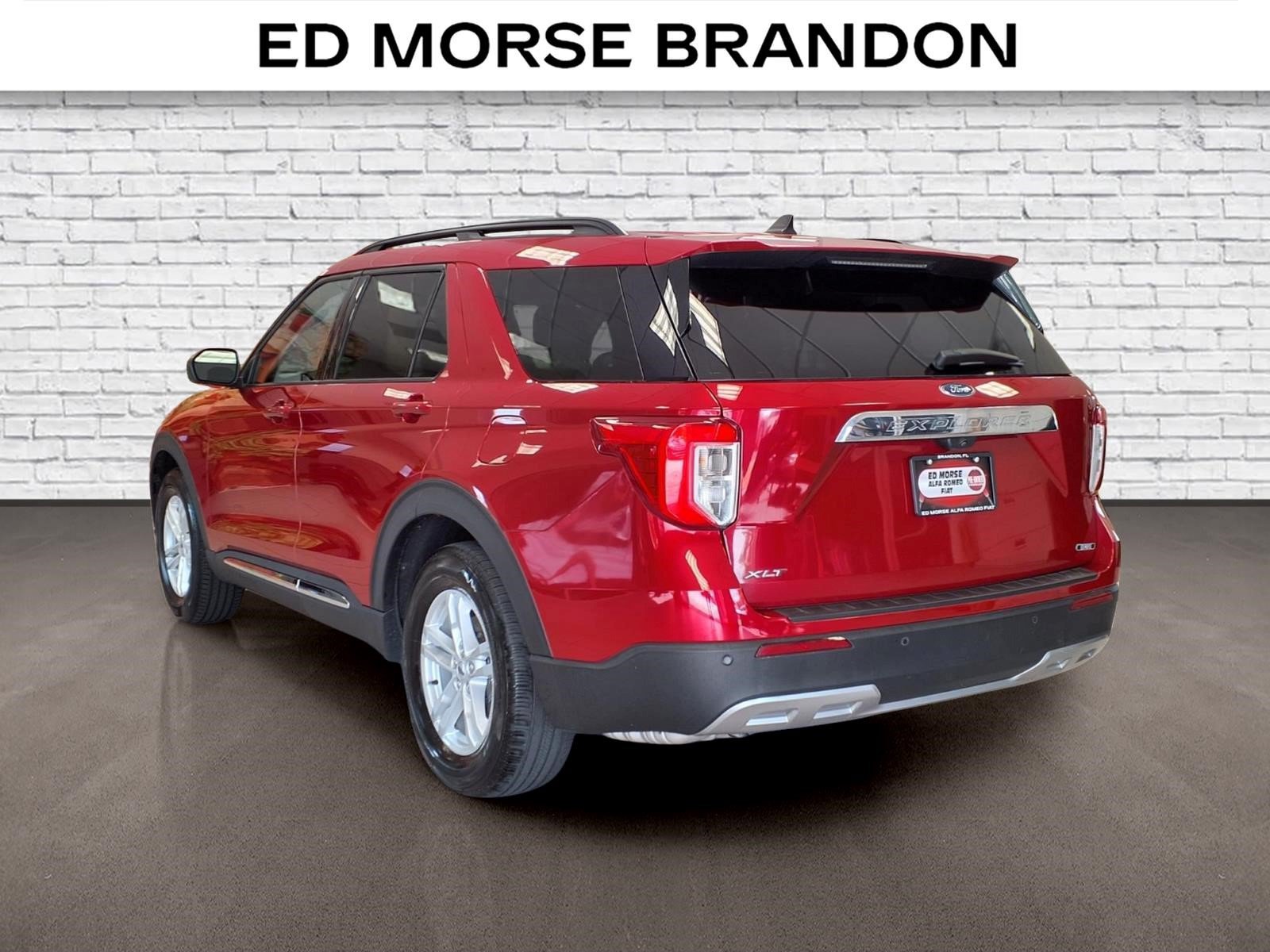 Used 2023 Ford Explorer XLT w/ Equipment Group 202A RWD video 3