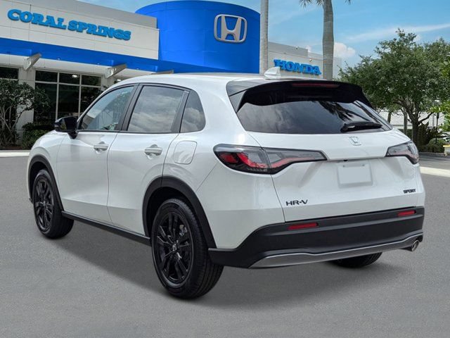 New 2027 Honda HR-V Sport image 2