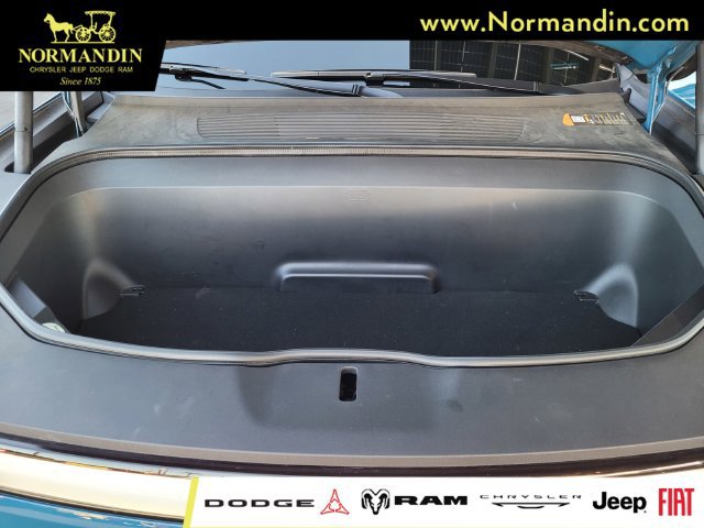 Used 2023 Rivian R1S Adventure Quad AWD/4WD image 20