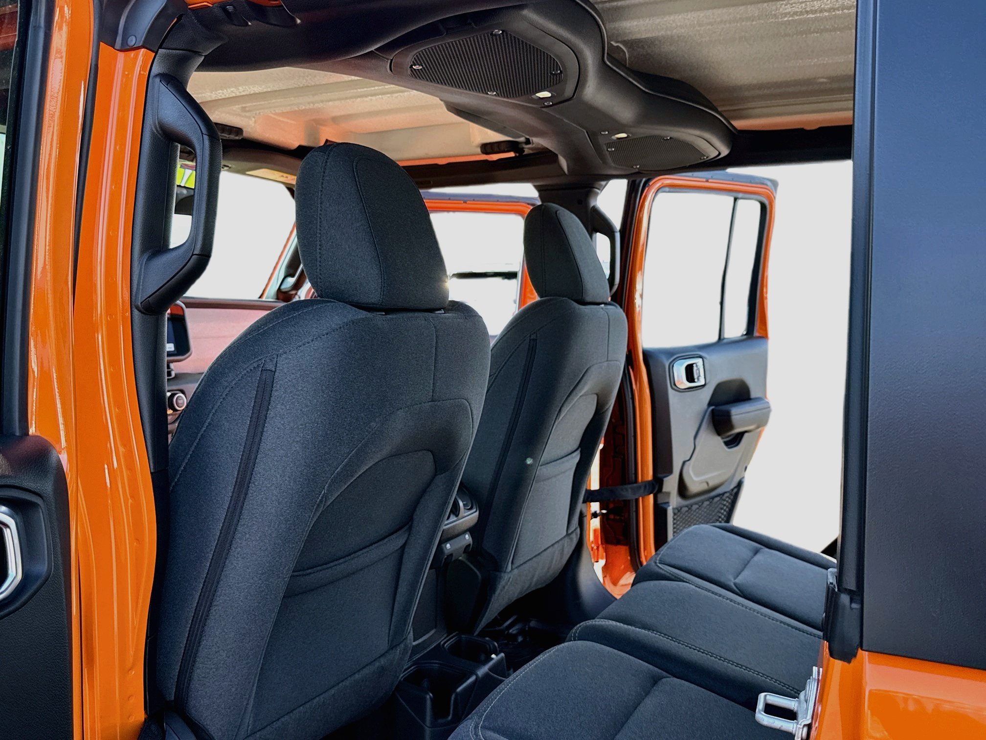 Used 2025 Jeep Wrangler Unlimited Sport AWD/4WD image 20