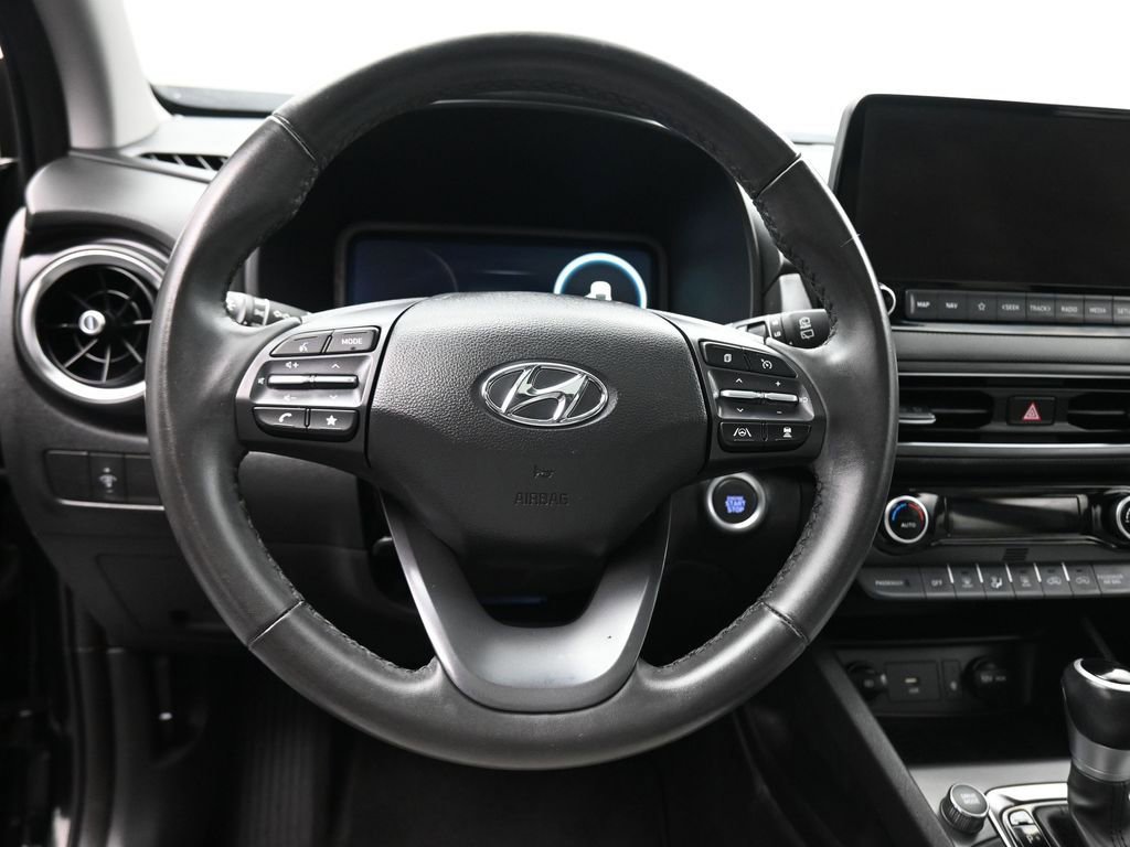 Used 2023 Hyundai Kona Limited w/ Cargo Package FWD image 15