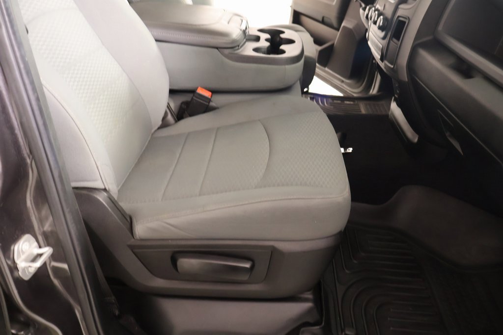 Used 2020 RAM 1500 Tradesman w/ Chrome Plus Package image 12