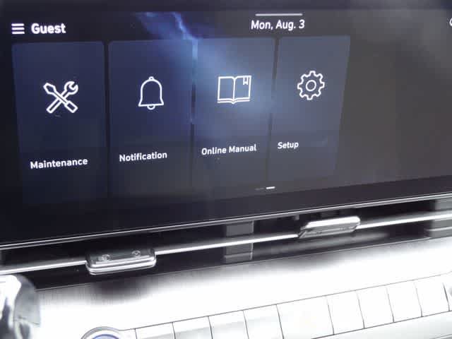Used 2024 Hyundai Kona SEL FWD image 25