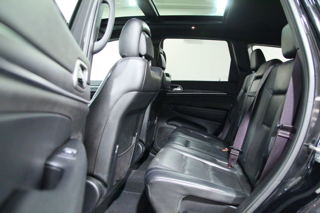 Used 2019 Jeep Grand Cherokee Limited w/ Luxury Group II AWD/4WD image 27