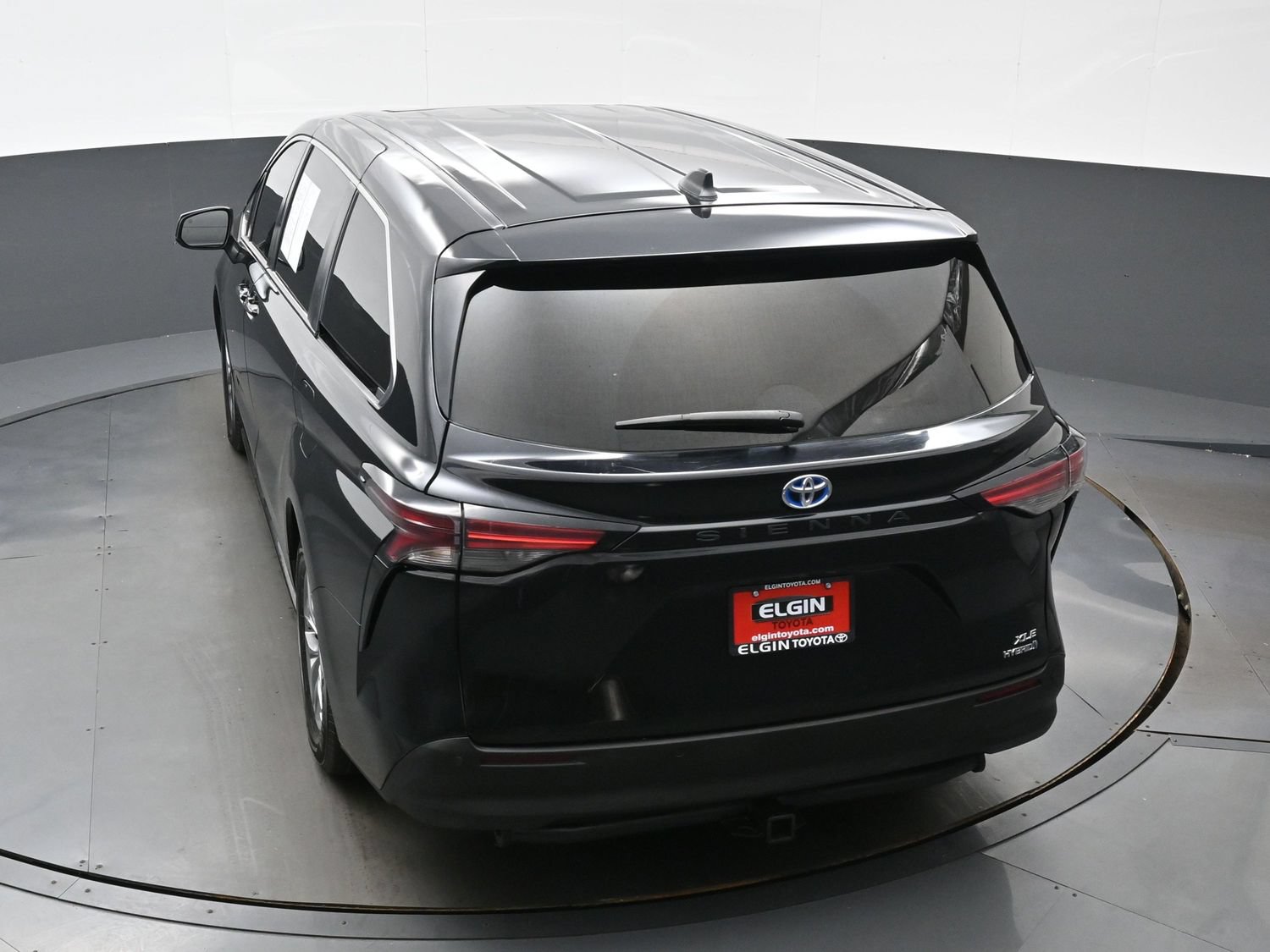Used 2022 Toyota Sienna XLE FWD image 41