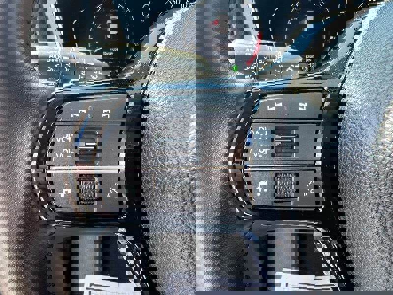 Used 2024 Honda Pilot Touring image 27