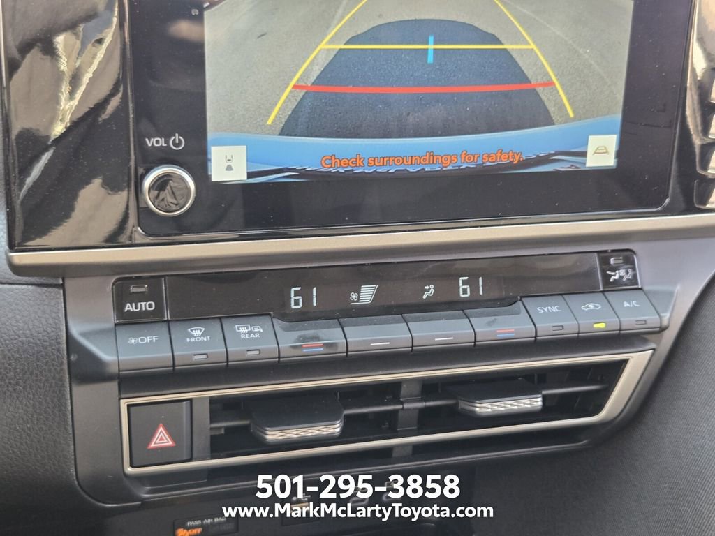 Used 2025 Toyota Camry LE FWD image 21