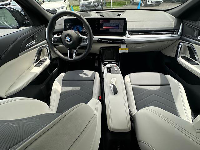 New 2026 BMW X2 xDrive28i w/ Technology Package AWD/4WD image 6