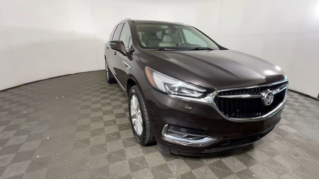 Used 2018 Buick Enclave Premium w/ Experience Buick Package FWD image 17