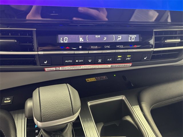 New 2025 Toyota Sienna XLE image 21