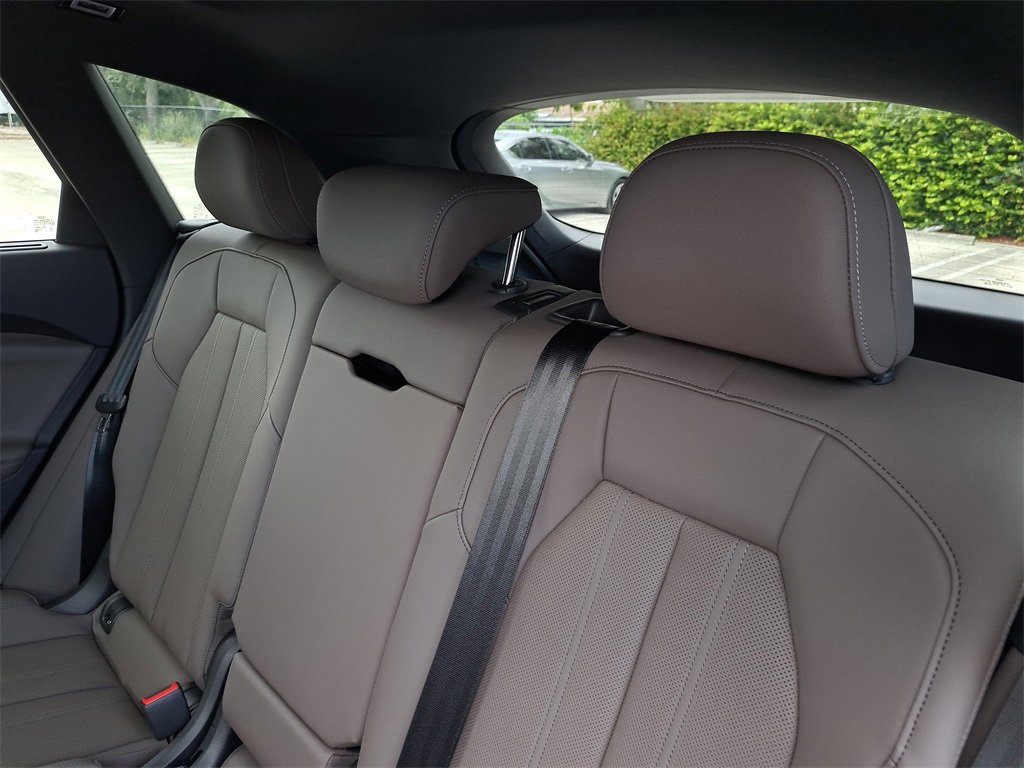 New 2025 Audi Q5 Premium Plus image 28