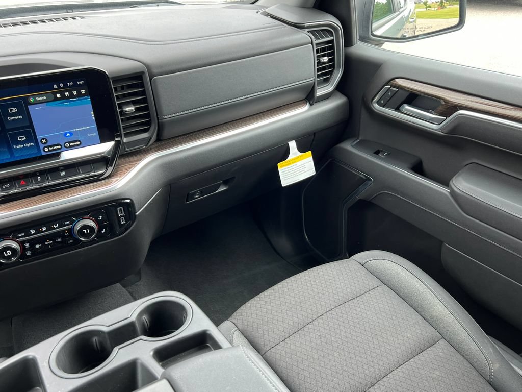 Used 2026 Chevrolet Silverado 1500 RST AWD/4WD image 34