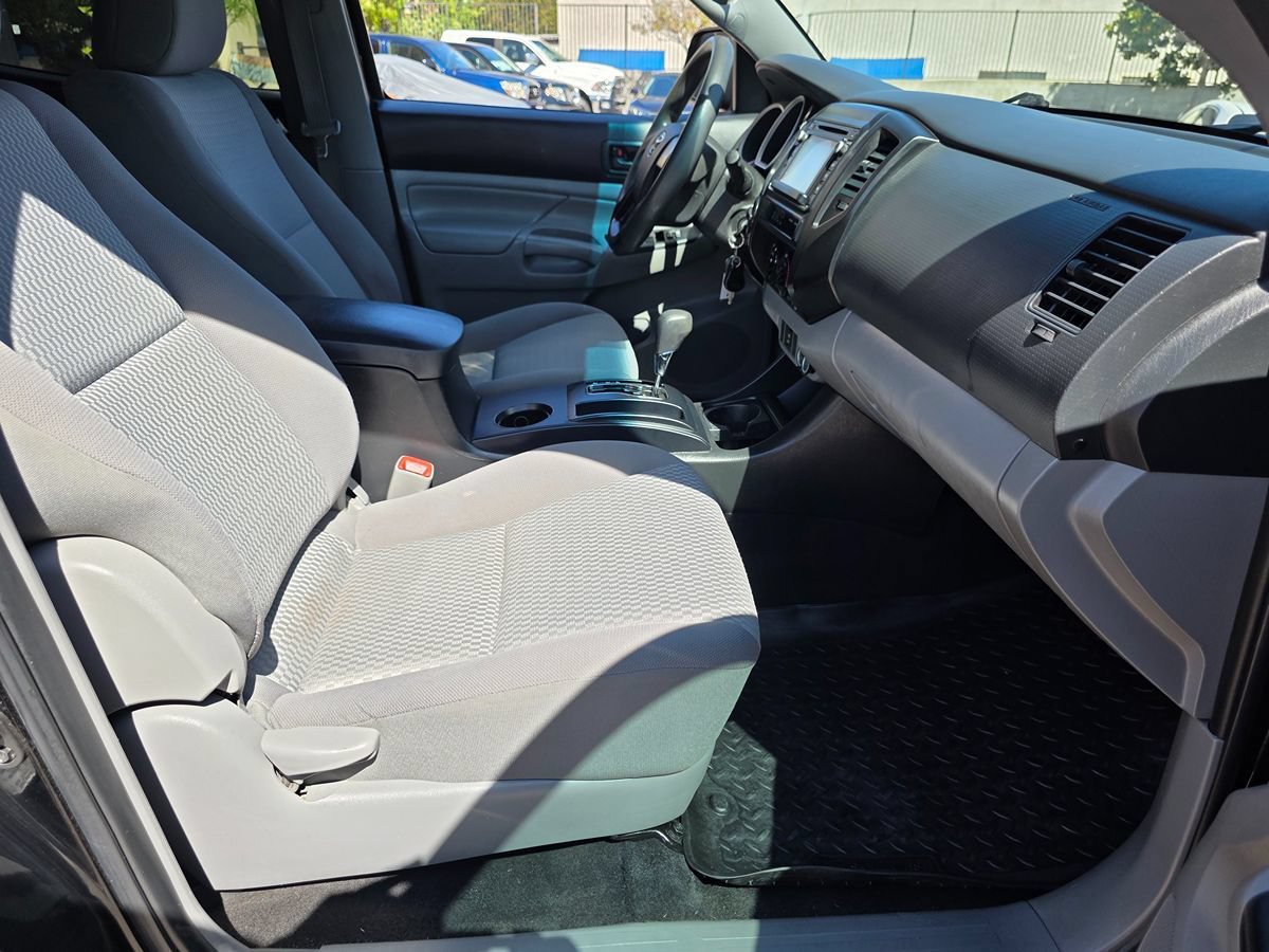 Used 2014 Toyota Tacoma 4x4 Double Cab image 15