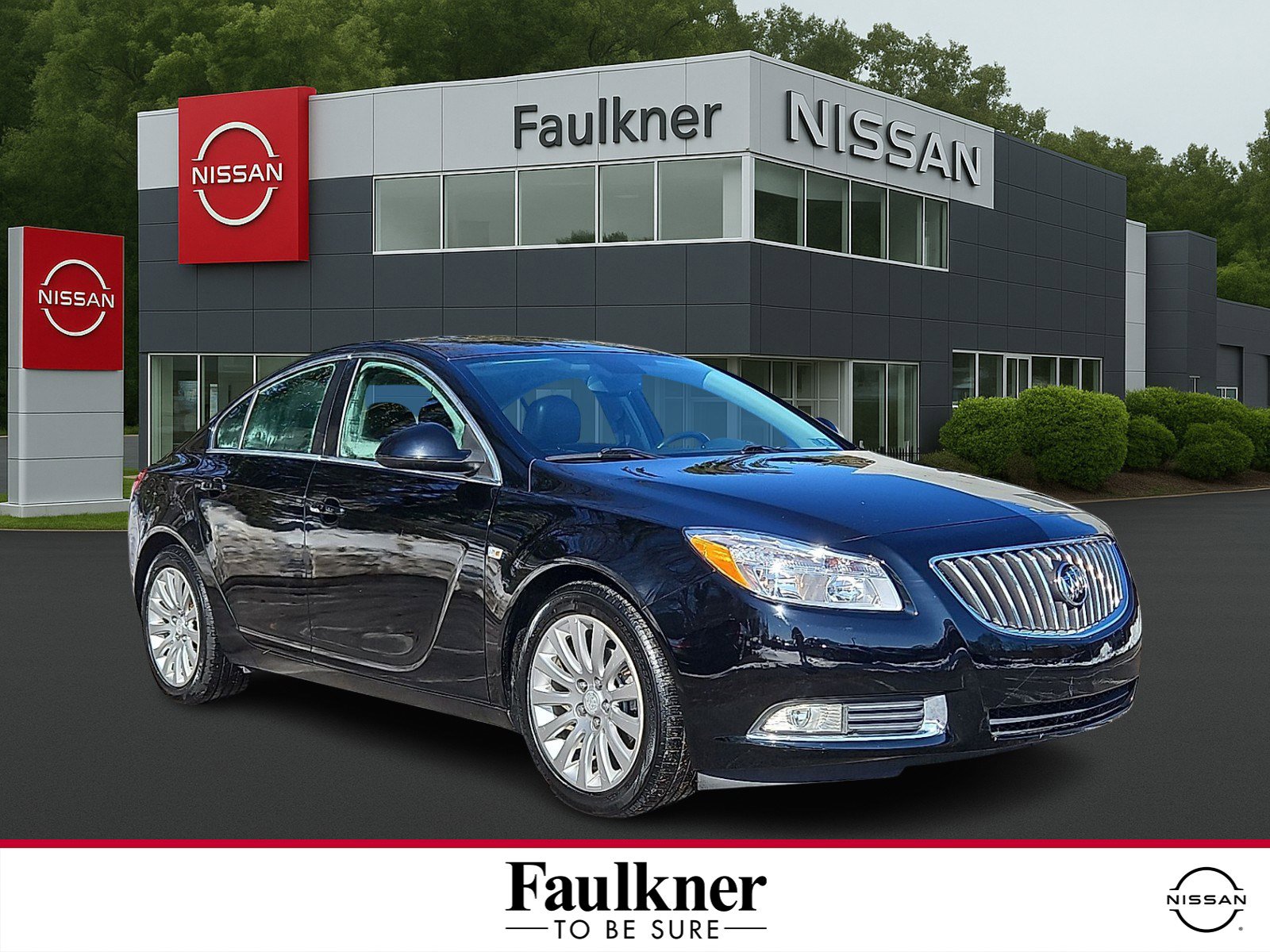 Used 2011 Buick Regal CXL w/ RL2 Preferred Equipment Group image 1
