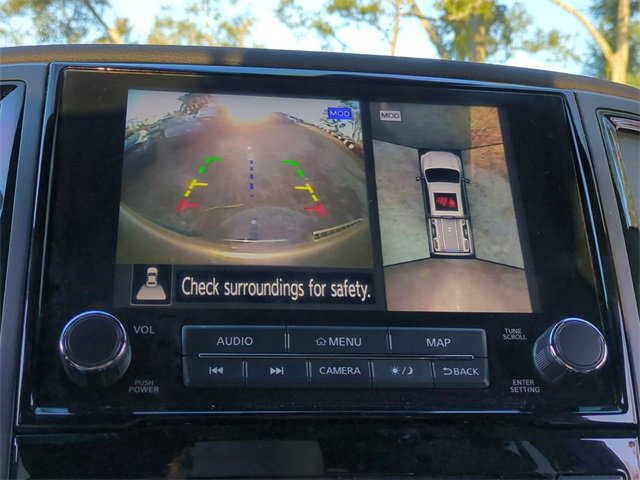 Used 2020 Nissan Titan PRO-4X w/ Pro-4x Convenience Package image 18