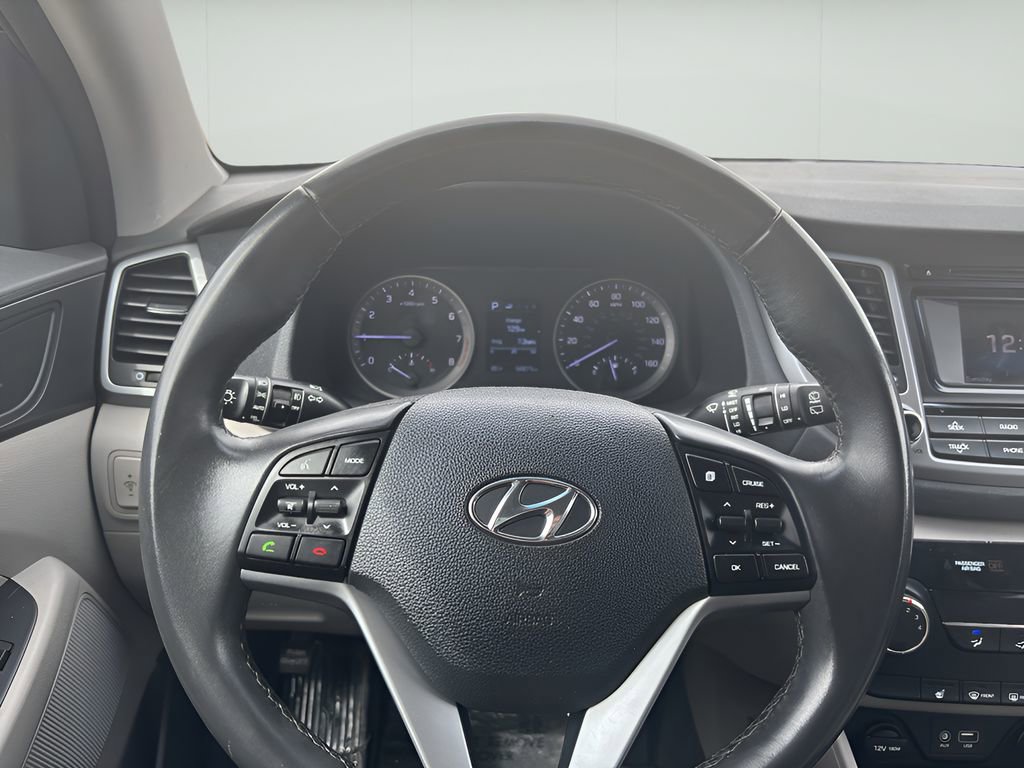 Used 2016 Hyundai Tucson Sport image 25