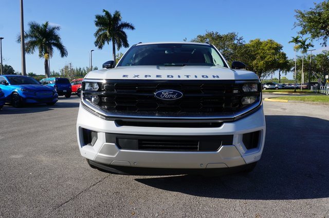 New 2025 Ford Expedition Max Platinum w/ Platinum Ultimate Package image 24