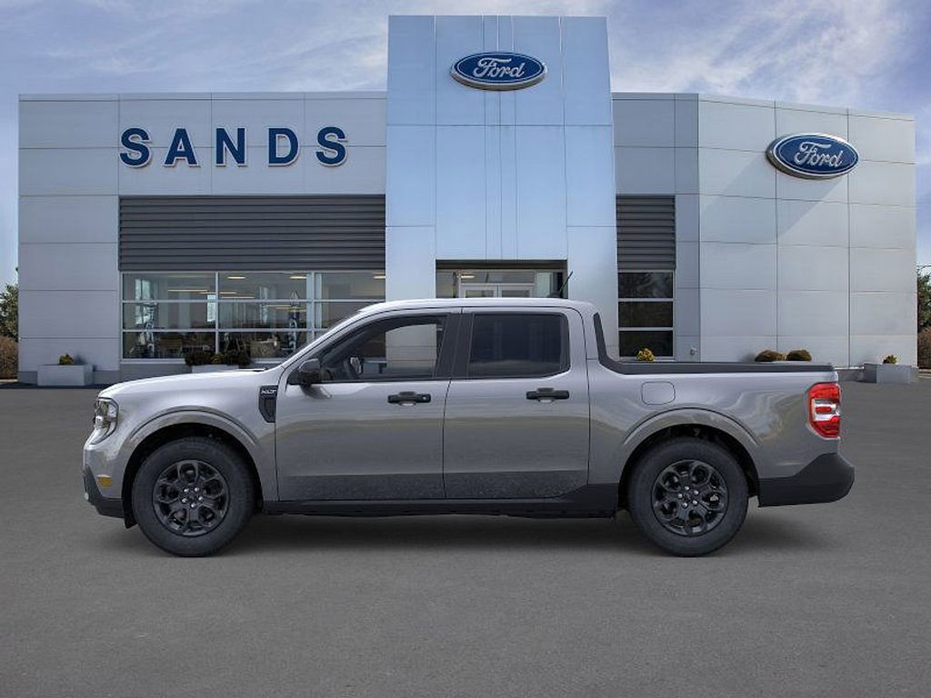 New 2026 Ford Maverick XLT w/ XLT Luxury Package image 3