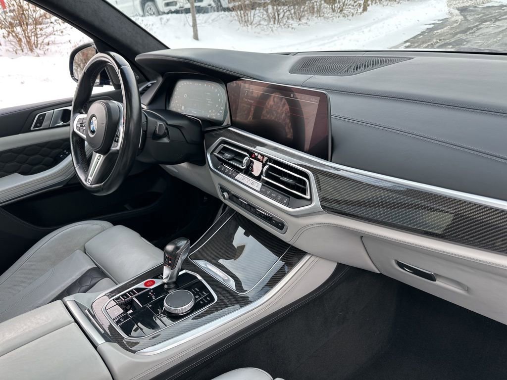 Used 2022 BMW X5 M w/ Executive Package image 26