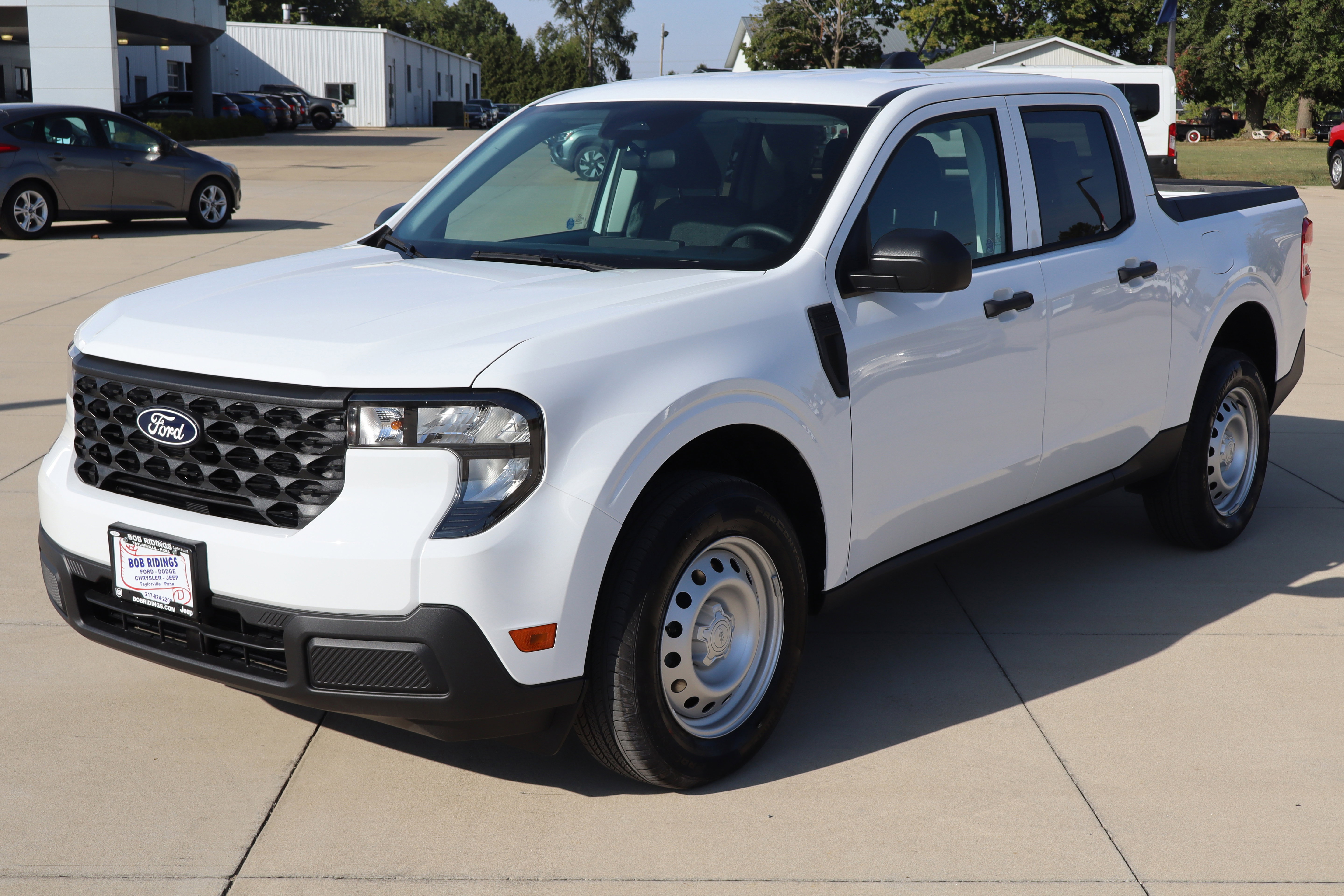New 2025 Ford Maverick XL
