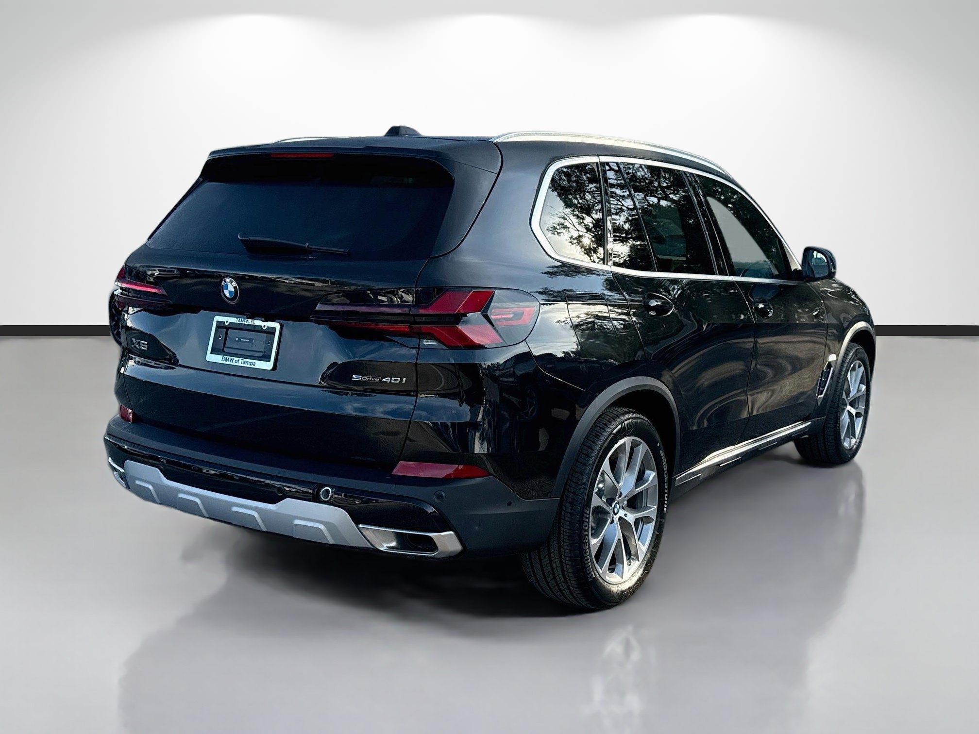 Used 2026 BMW X5 sDrive40i RWD image 3