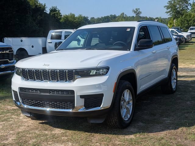 New 2026 Jeep Grand Cherokee L Laredo AWD/4WD image 4