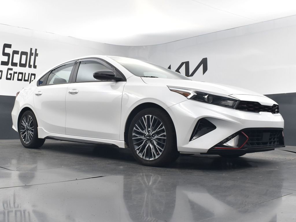 Certified 2022 Kia Forte GT-Line w/ GT-Line Premium Package image 23