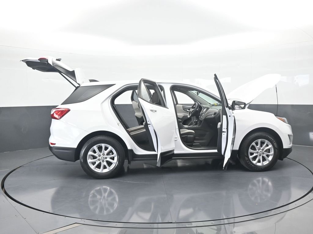 Used 2018 Chevrolet Equinox LS image 68