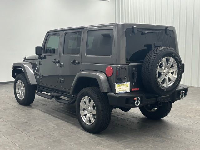 Used 2016 Jeep Wrangler Unlimited Sahara w/ Max Tow Package image 4